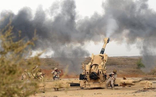 مدفعية الجيش تقتل عدداً من المليشيات وتدمر مخزن للأسلحة غربي الجوف