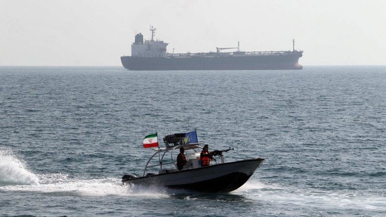 إيران تكشف عن هوية ناقلة النفط التي احتُجزت في الخليج