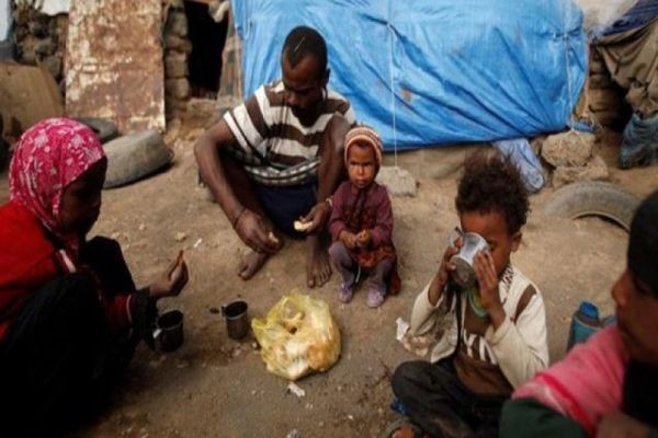 المبعوث الأمريكي يبحث مع الغذاء العالمي تقديم تمويل إضافي للمساعدات الإنسانية في اليمن