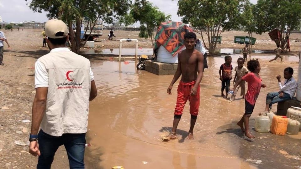 تقرير يكشف عن عدد الأسر المتضررة جراء الأمطار الغزيرة في أربع محافظات