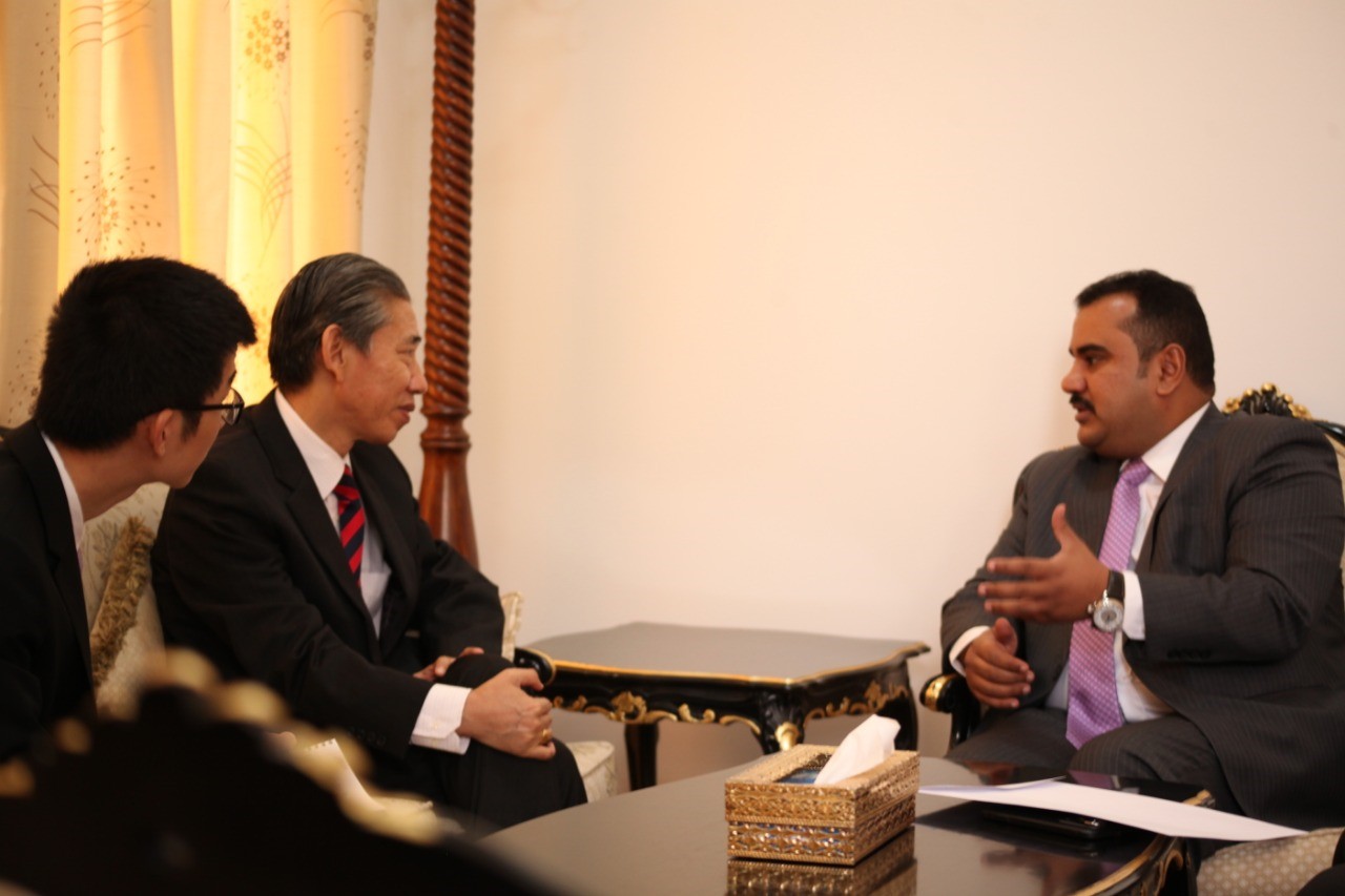 وكيل الخارجية يناقش مع السفير الصيني تسهيل إجراءات حصول اليمنيين على تأشيرات الزيارة