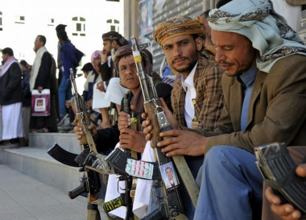 المليشيات تجبر تجار صنعاء بدفع مبالغ باهظة لتمويل احتفالها بـ"المولد النبوي"
