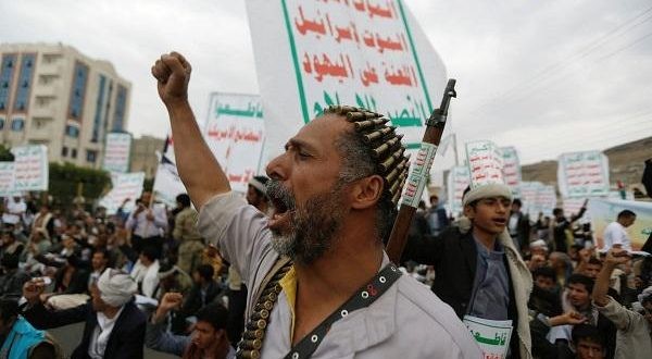 صحيفة تكشف عن مخطط حوثي في الحديدة لإرباك خطوات تنفيذ اتفاق ستوكهولم 