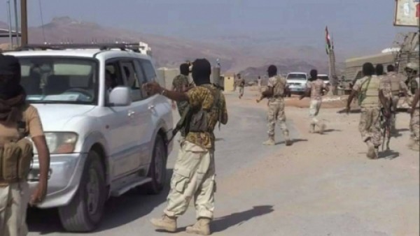 اندلاع اشتباكات مسلحة بين النخبة الشبوانية و قوات الأمن بشبوة