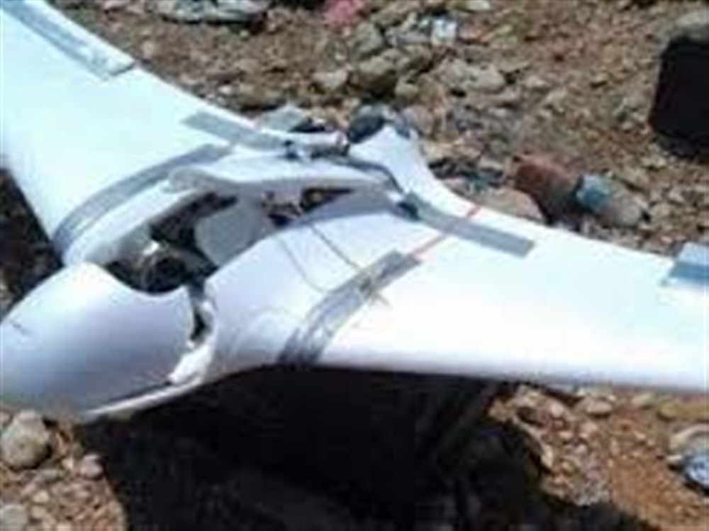الجيش الوطني يسقط طائرة استطلاع حوثية شمالي صعدة