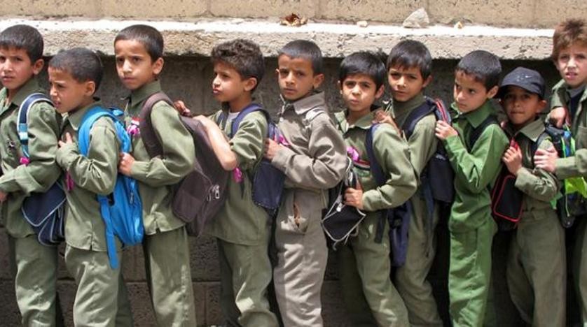 مليشيا الحوثي تقايض طلاب مدارس زبيد للقتال مقابل النجاح