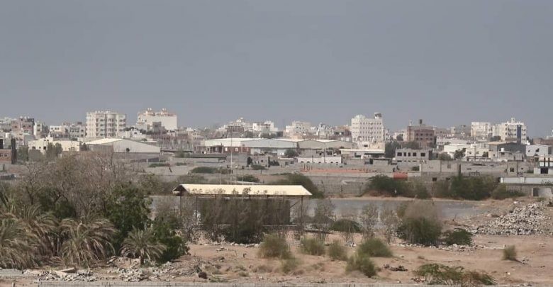 رصد 4 طائرات استطلاع حوثية في سماء الحديدة