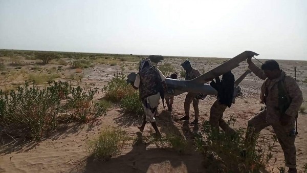 الجوف: الجيش يسقط طائرة مسيرة حوثية بمدية خف والشعف