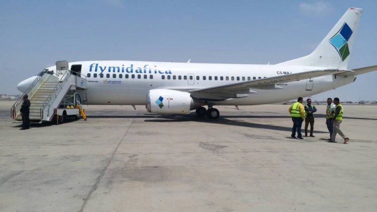 بالصور/ شركة طيران خاصة تبدأ رحلاتها من وإلى اليمن