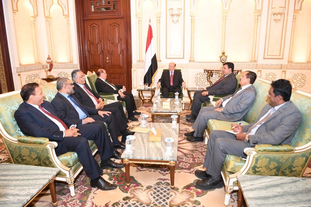 الرئيس هادي يؤكد على تقديم كافة أشكال الدعم والمساندة لمجلس النواب