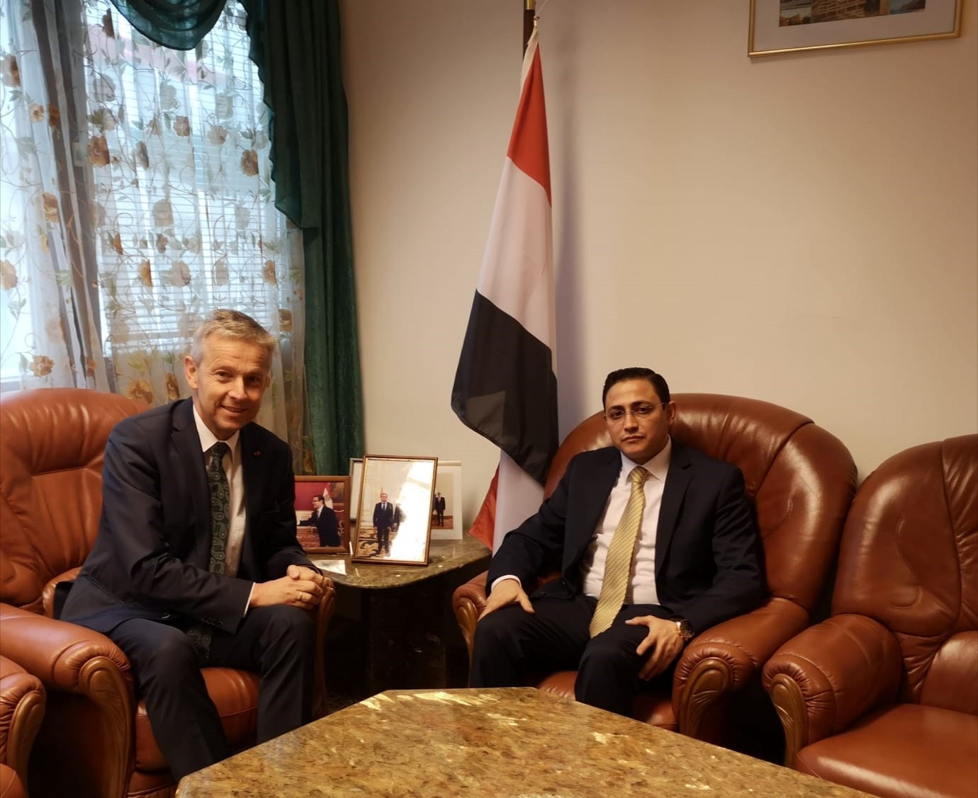 السفير شجاع يؤكد على أهمية إجبار الحوثي الالتزام بتنفيذ اتفاق السويد