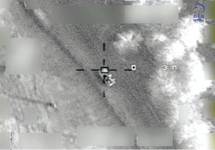 صورة جوية لعملية تدمير الطائرة الايرانية في اليمن