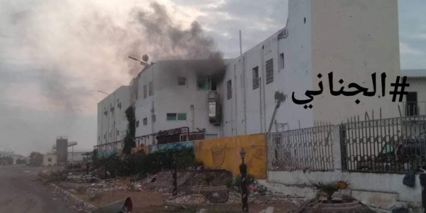 قصف حوثي يطال مستشفى 22 مايو ومقتل طفل في حي 7 يوليو بالحديدة