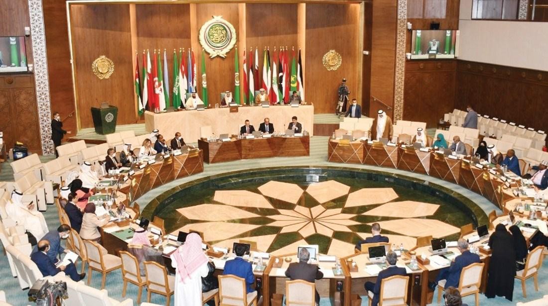البرلمان العربي يرحب بتشكيل مجلس رئاسي في اليمن