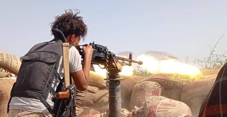 بضربات مركزة.. مدفعية القوات المشتركة تضاعف من خسائر مليشيا الحوثي بحيس