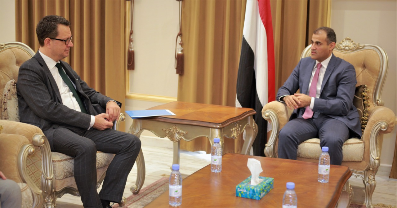 وزير الخارجية يثمن دعم السويد للحكومة الشرعية ولعملية السلام في اليمن