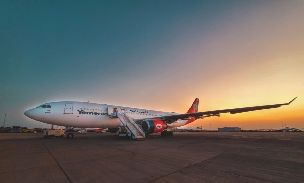 اليمنية تعلن استعدادها لتسيير رحلاتها من وإلى مطار صنعاء الدولي