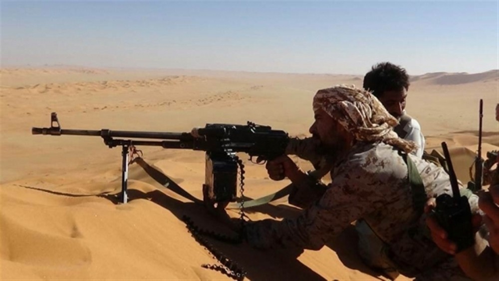 الجيش يعلن سقوط عدد من مليشيا الحوثي بقصف مدفعي بالجوف